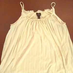 Ladies Worthington Size M Cream Top